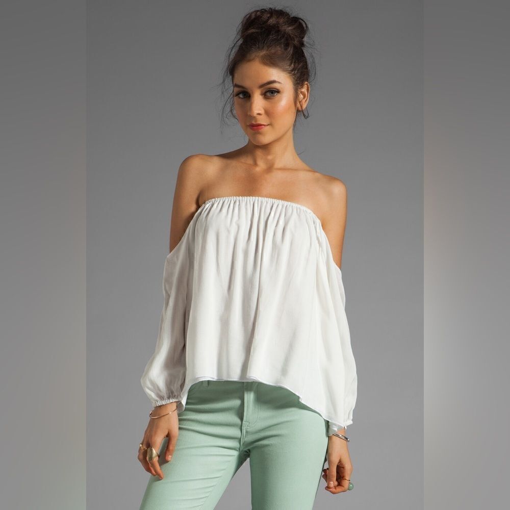 NWT Boulee Audrey off shoulder top 100% silk in off white